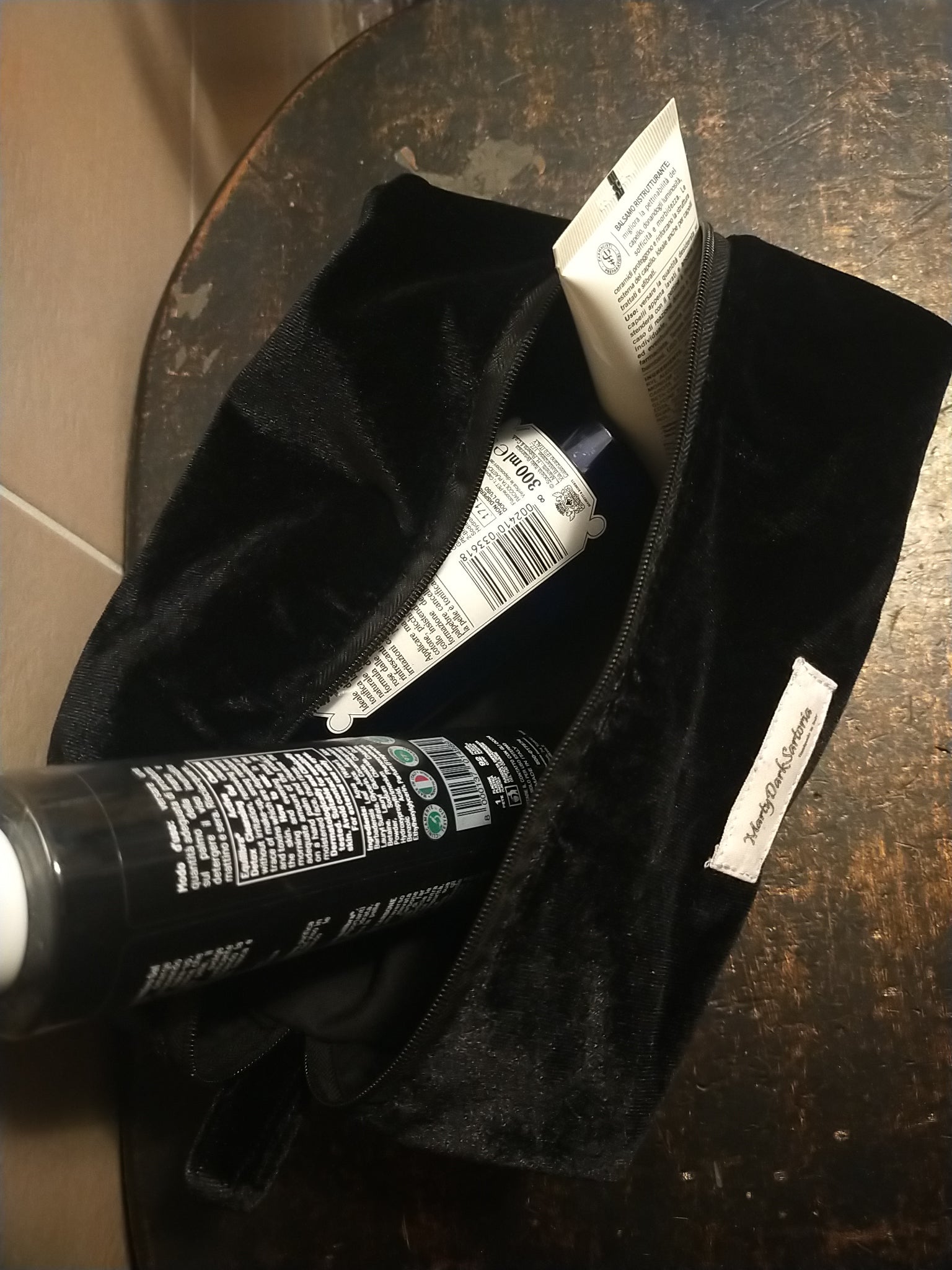 Pochette in velluto (taglia media) - MartyDarkSartoria